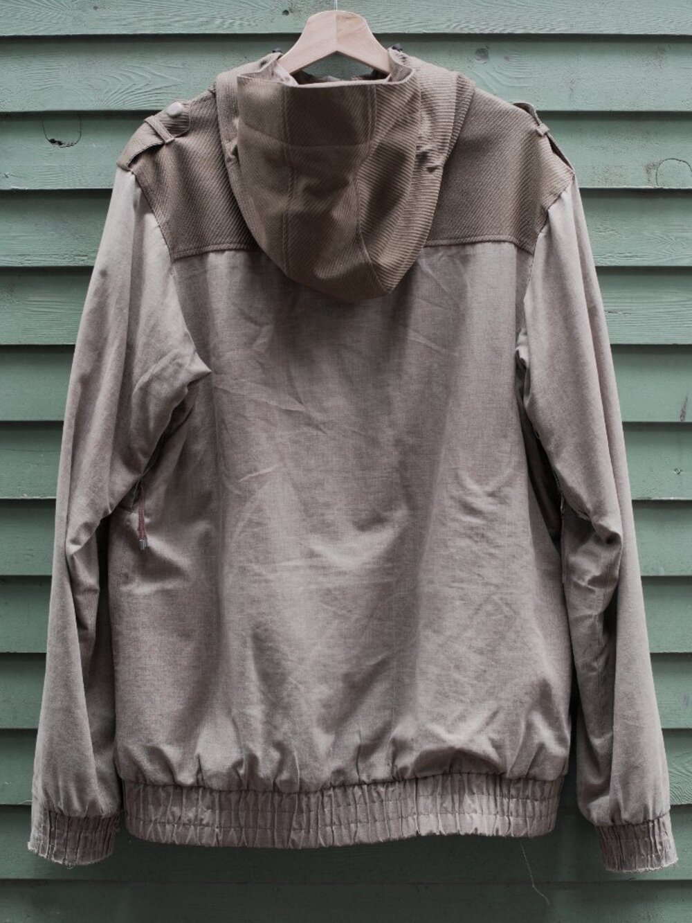 Volcom Winter Jacket - Picture 2 of 7